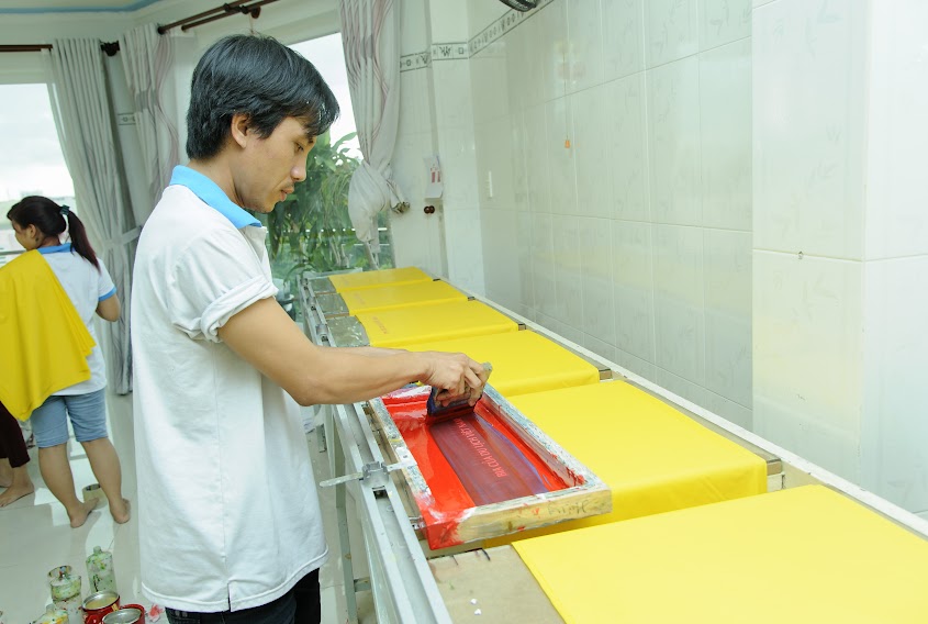 Quy trình sản xuất áo mưa