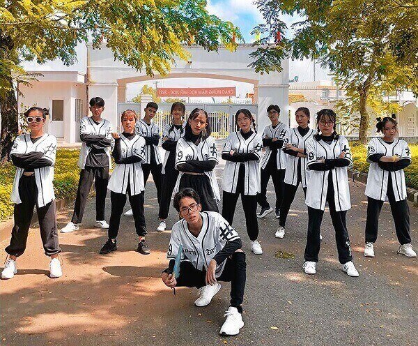 Áo đồng phục lớp bóng chày