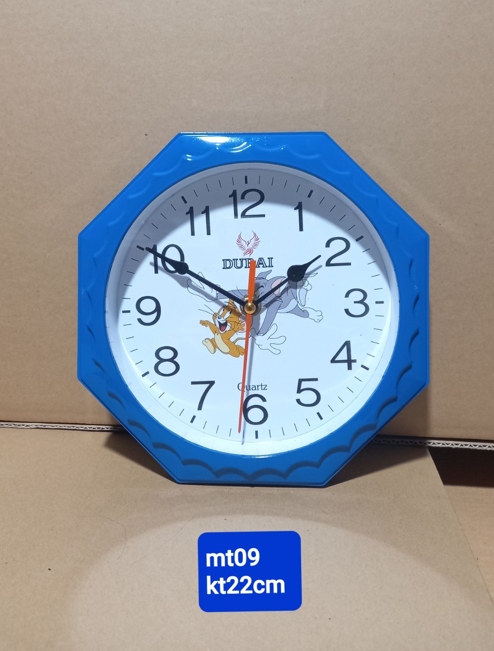 đồng hồ treo tường